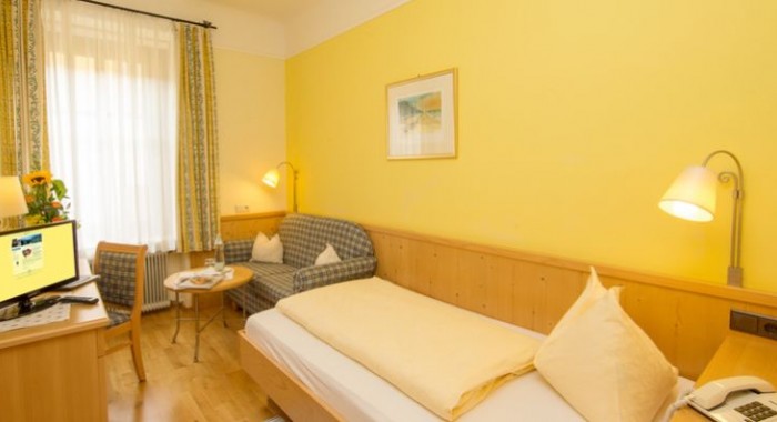 Hotel Lebzelter, Zell am See ski chalet, image 2